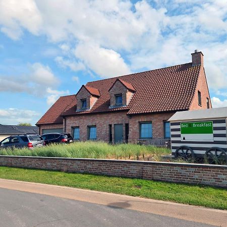 B&B The Beachhouse Oostduinkerke Exterior photo